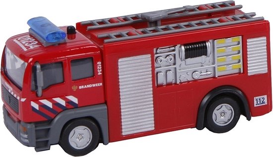 Gedetailleerde rode brandweerwagen met ladder, blauwe zwaailamp en 'BRANDWEER' logo.