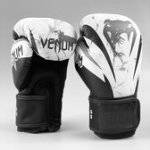 Venum Impact Muay Thai Bokshandschoenen Marmer Wit Zwart 8 OZ