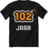 102 Jaar Feest kado T-Shirt Heren / Dames - Perfect Verjaardag Cadeau Shirt - Goud / Zilver - Maat M