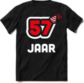 57 Jaar Feest kado T-Shirt Heren / Dames - Perfect Verjaardag Cadeau Shirt - Wit / Rood - Maat L