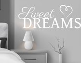 Stickerheld - Muursticker Sweet dreams - Slaapkamer - Droom zacht - Slaap lekker - Engelse Teksten - Mat Wit - 27.5x72.6cm
