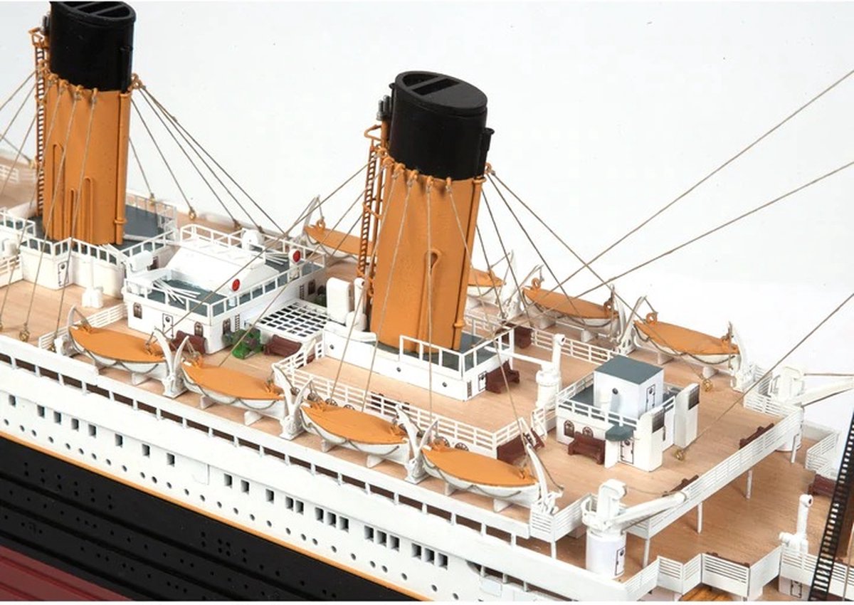 Beroli - Maquette de construction - 9090 pièces - Titanic - Bateau de  croisière 