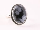 Ovale zilveren ring met sneeuwvlok obsidiaan - maat 18.5