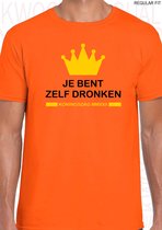 JE BENT ZELF DRONKEN herenshirt - Koningsdag - Oranje met zwart - Maat 3XL - Korte mouwen - Ronde hals - Normale pasvorm - 27 april 2023 - Original Kwoots - Lang leve de Koning - V