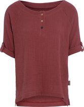 Knit Factory Nena Top - Shirt voor het voorjaar en de zomer - Dames Top - Dames shirt - Zomertop - Zomershirt - Ruime pasvorm - Duurzaam & milieuvriendelijk - Opgerolde mouw - Stone Red - Rood - XL - 100% Biologisch katoen