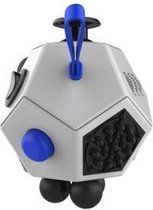 Fidget Cube 2.0 PRO met 12 speelkanten , nieuw model Stress Verminderende Speel Kubus | Vinger Friemel Kubus | Stress Bal | Rage van 2017 | Kleur Wit met Blauw