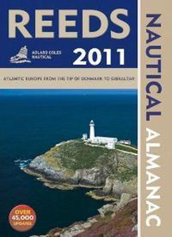 Reeds Nautical Almanac 2011 met een vuurtoren op een rotsachtige kust en een label met 45.000 updates.