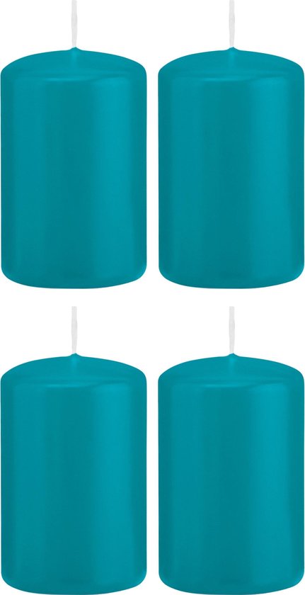 4x Turquoise blauwe cilinderkaarsen/stompkaarsen 5 x 8 cm 18 branduren - Geurloze kaarsen turkoois blauw - Woondecoraties