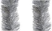 2x stuks kerstslingers zilver 10 cm breed x 270 cm - Guirlande folie lametta slingers - Zilveren kerstboom versieringen