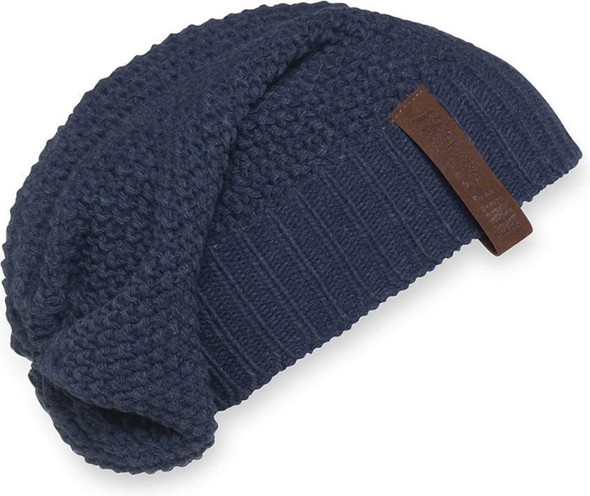 Knit Factory Coco Gebreide Muts Heren & Dames - Sloppy Beanie hat - Jeans - Warme donkerblauwe Wintermuts - Unisex - One Size