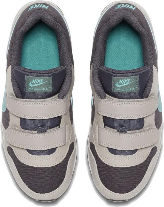 Nike MD Runner 2 Sneakers - Zwart/grijs - Maat 35 | bol.com