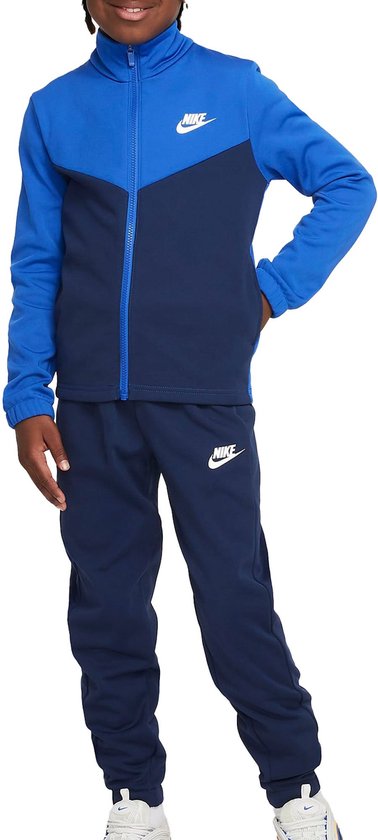 Foto: Sportswear trainingspak unisex maat 158