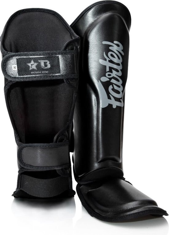 Scheenbeschermers Fairtex Competitie SP5 met gele voetbeschermers – Combat Arena