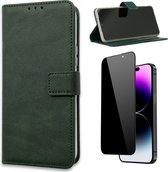 Casemania Hoesje Geschikt voor Apple iPhone 15 Plus Groen & Privacy Screenprotector- Portemonnee Book Case - Kaarthouder & Magneetlipje