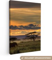 Canvas - Wanddecoratie - Olifant - Landschap - Afrika - Zonsondergang - 40x60 cm - Canvas doek - Schilderij