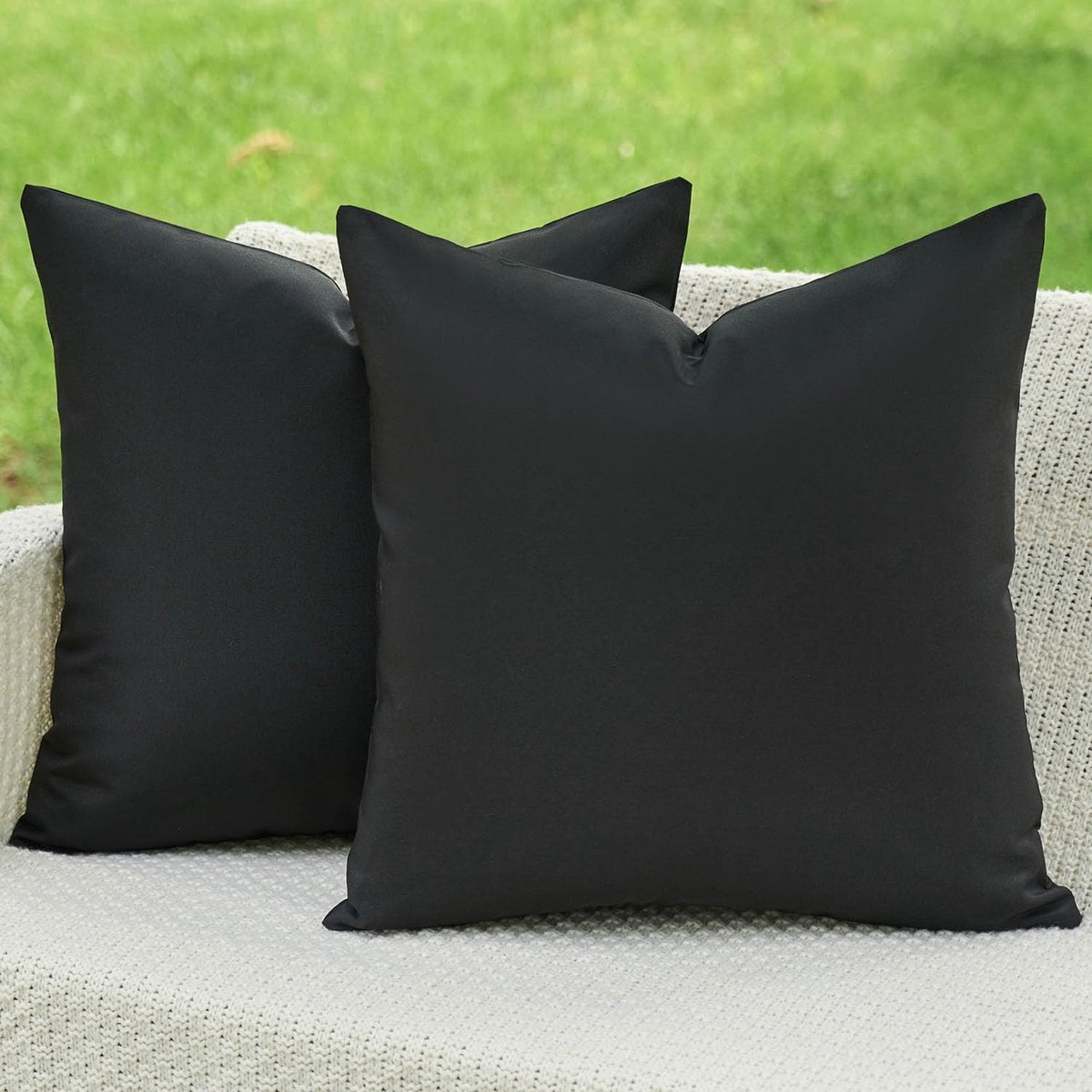 Elzusha - Set van 2 Weerbestendige Buiten Kussenhoezen 50 x 50 cm