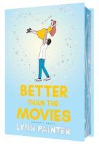 Boekcover met de titel 'BETTER THAN THE MOVIES' in gele letters, met een illustratie van een stel dat danst onder sterren.