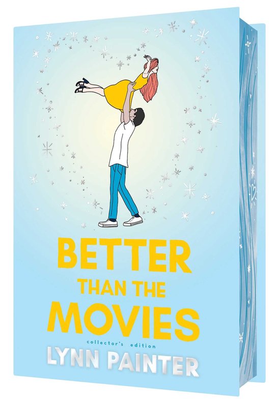 Boekcover met de titel 'BETTER THAN THE MOVIES' in gele letters, met een illustratie van een stel dat danst onder sterren.