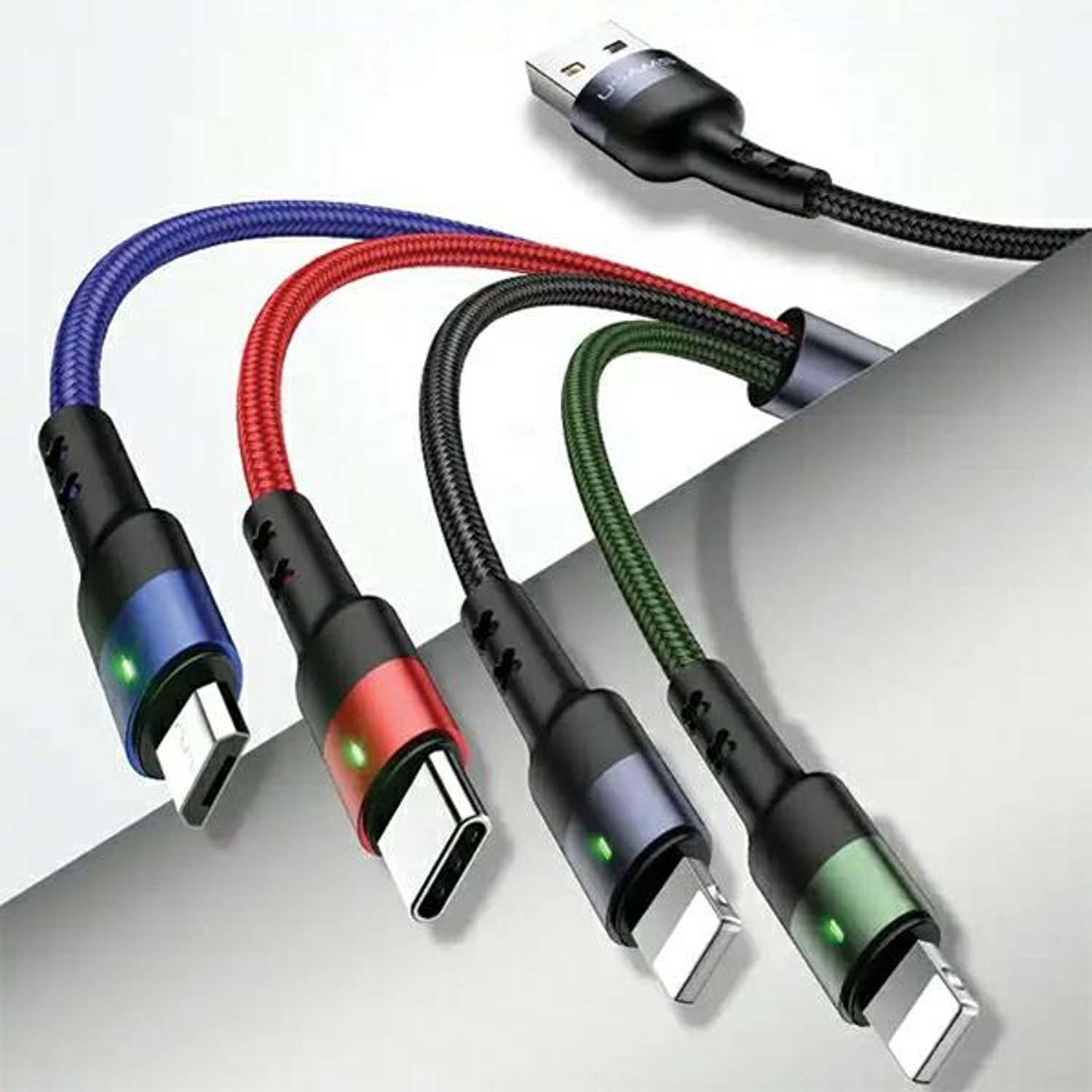 USAMS U26 4-in-1 Laadkabel 1.2m - 2x Lightning, MicroUSB, USB-C