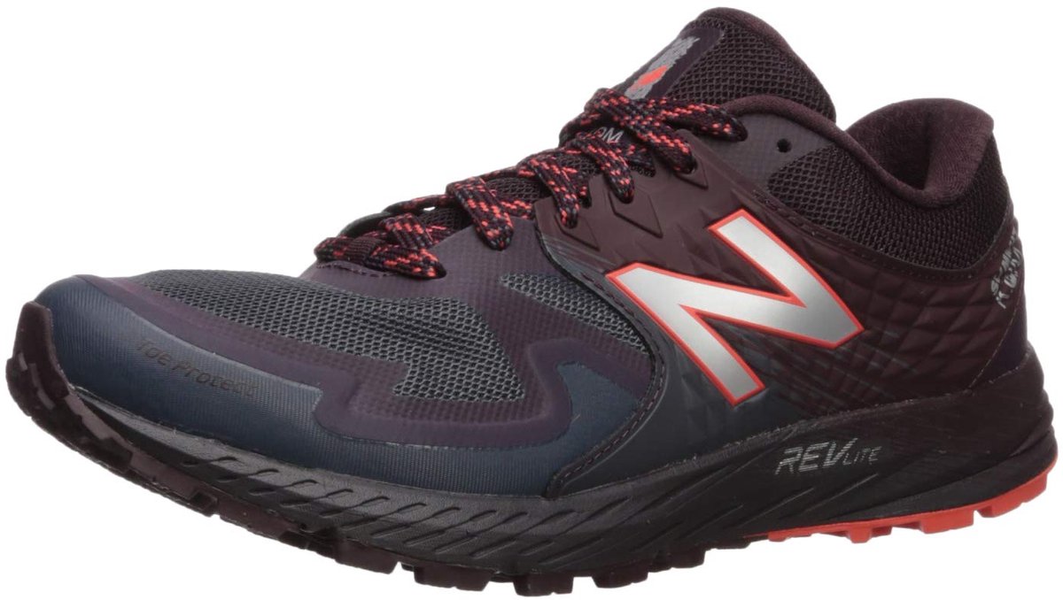 New Balance MTSKOMPH Trail hardloopschoen Heren 44 1/2 Thunder Henna