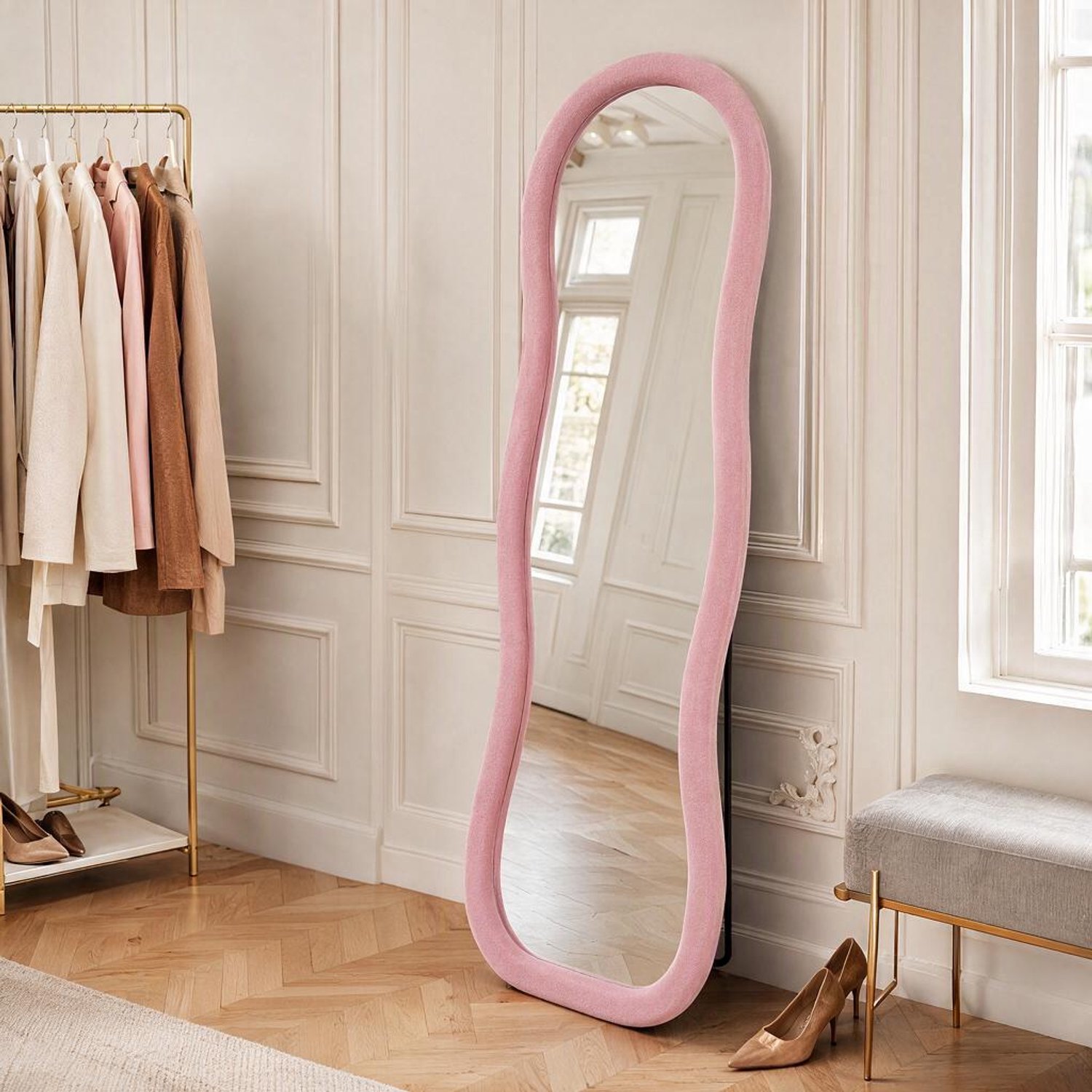 Golvende Passpiegel 160x50 cm, decoratieve staande passpiegel van flanel, vervormingsvrije wandspiegel speciaal voor de slaapkamer en woonkamer, roze