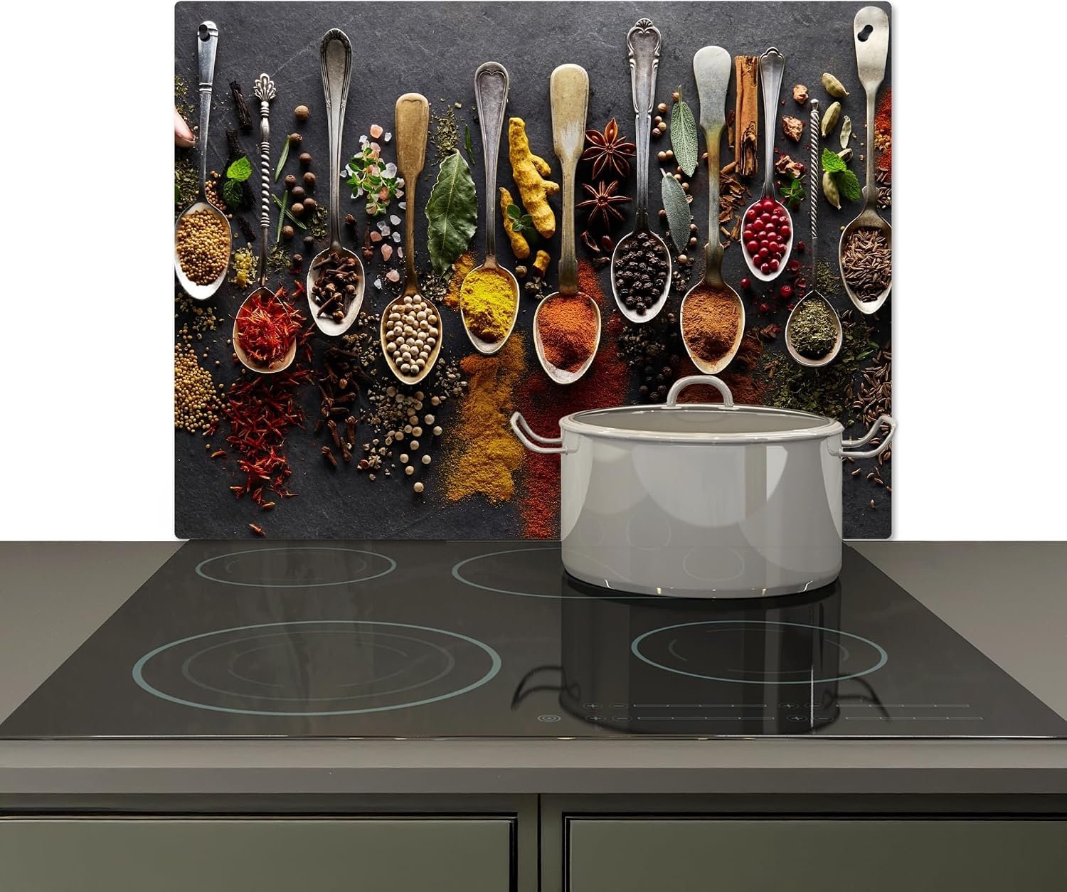 KitchenYeah© Spatscherm Keuken 52x71 cm Kookplaat Achterwand Beschermer Muur Spatwand Fornuis Aluminium Hittebestendig - Kruiden - Specerijen - Beton - Lepels