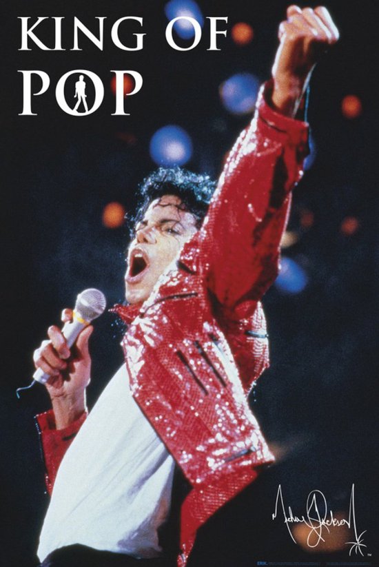 Michael Jackson, King of Pop, in een glinsterende rode jas met een microfoon, uitgestrekte arm.