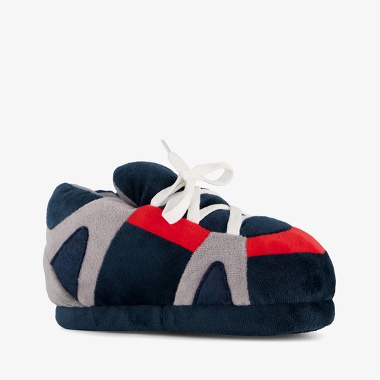 Zijaanzicht van een blauwe, grijze en rode sneaker-pantoffel.