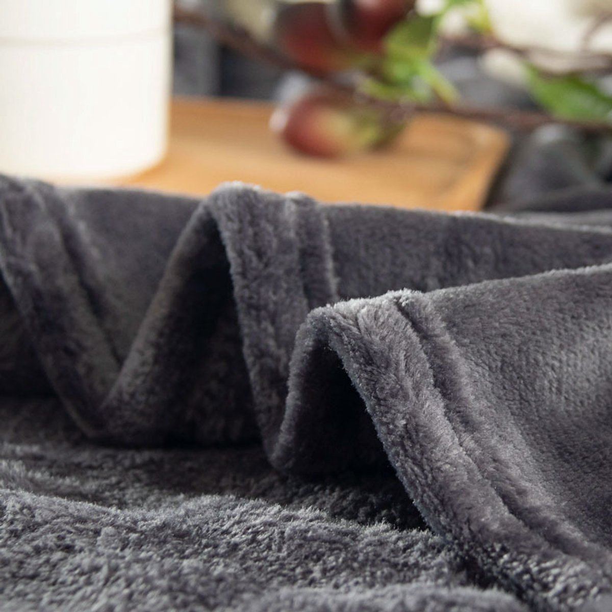 SNQ Dubbelzijdige Fleece Plaid – 130x150 cm – Donkergrijs – Zachte Coral Fleece Deken voor Bank, Bed en Kantoor – Lichtgewicht en Warm