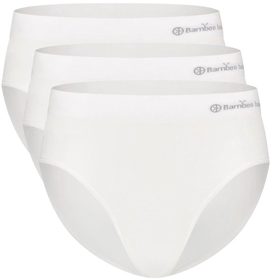 Drie witte naadloze slips van Bamboo Basics met elastische tailleband.