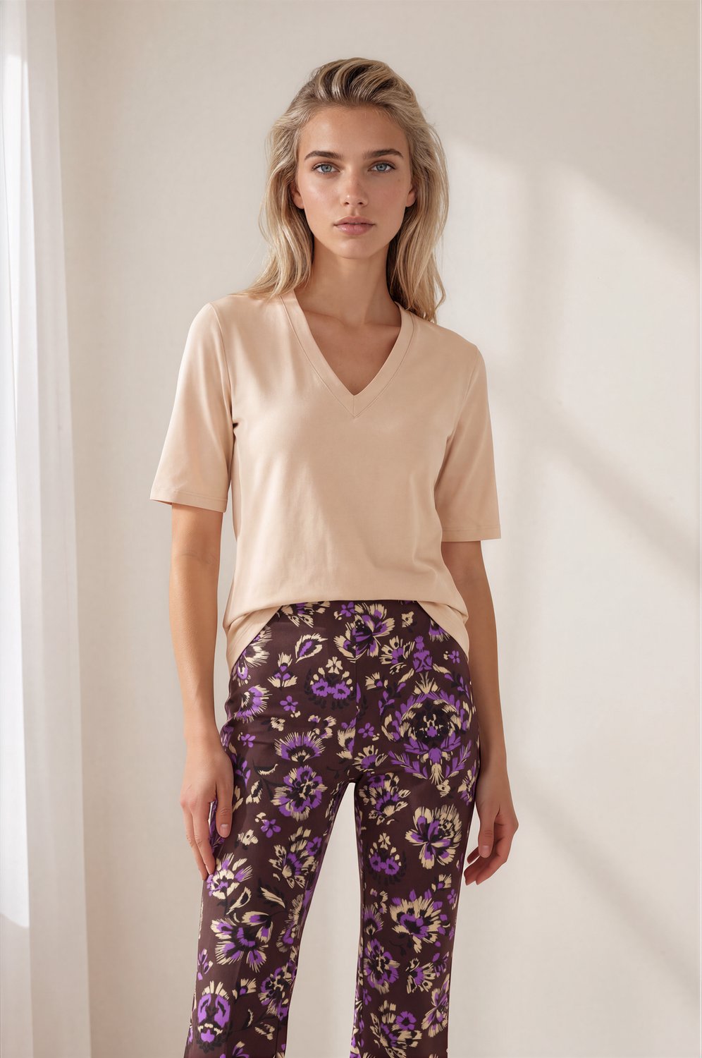 MI PIACE - Travel T-shirt V-hals Uni 202271 Sand - Maat : XS