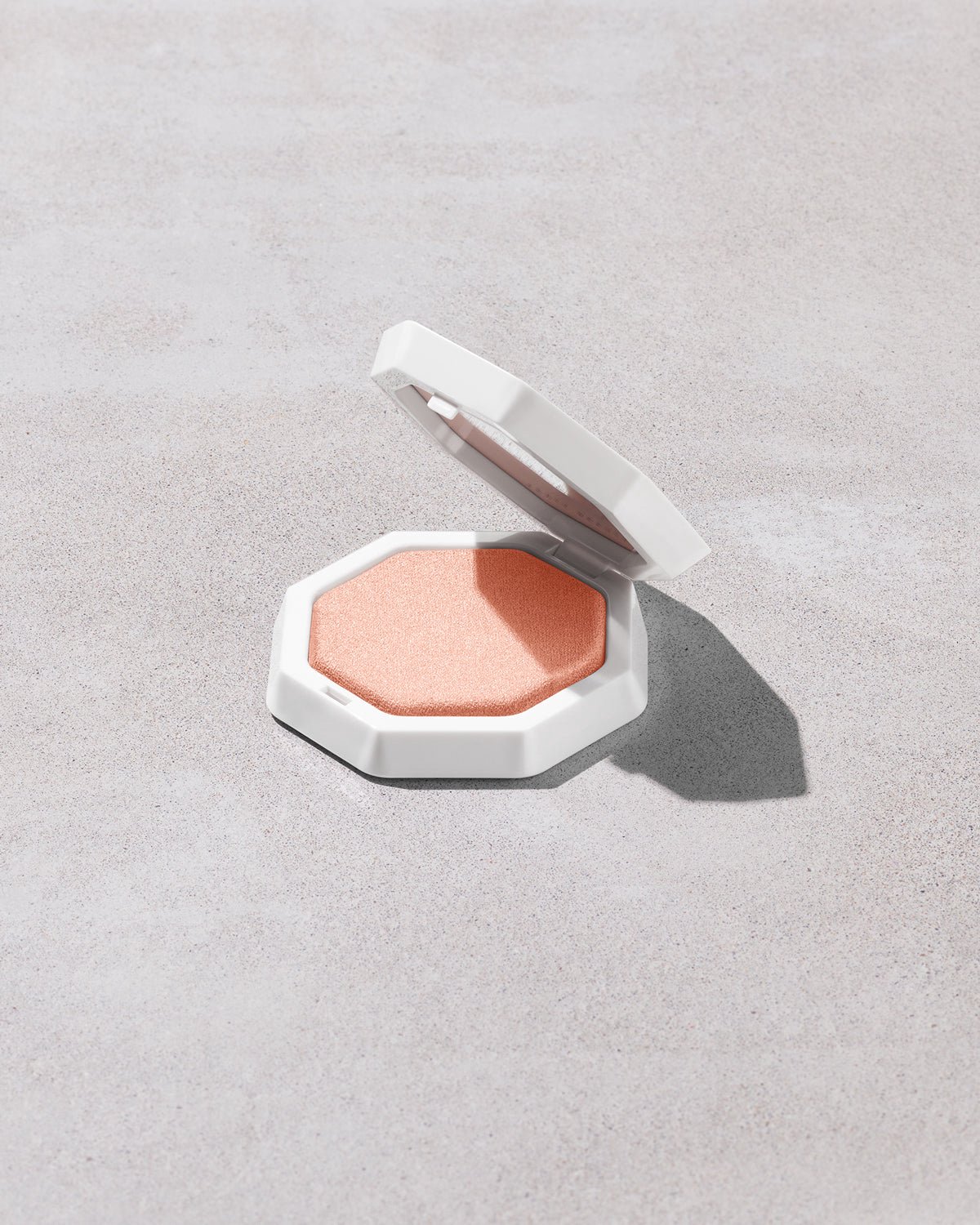 Fenty Beauty Demi'Glow Light-Diffusing Highlighter - Tutu Much - 4,5 g