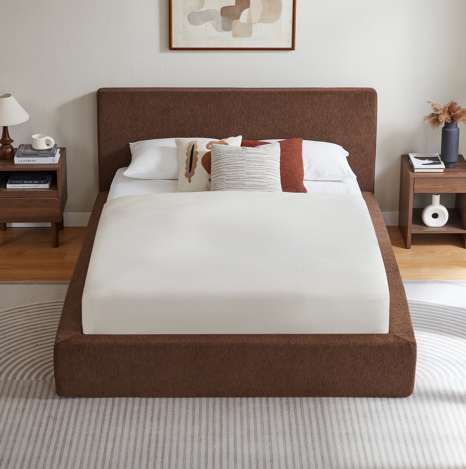 WUVRIE Bedframe 140x200 cm - Gestoffeerd hoofdeinde en versterkt stalen frame - Bruin