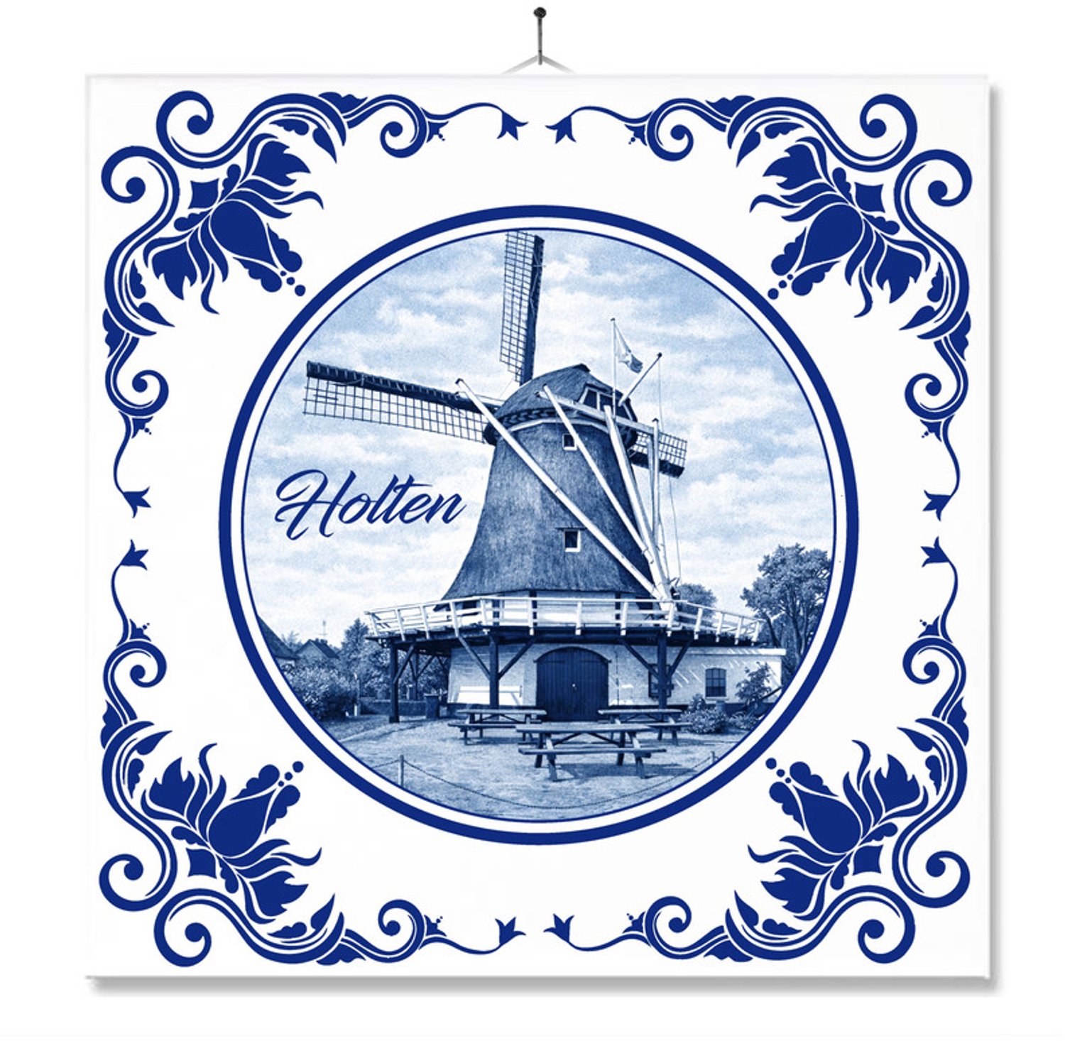 MC Living Tegel Met Opdruk | Holten | Delft Blauw | Cadeau | Inclusief Geschenkdoos | Standaard | Ophangsysteem Ontwerp 1