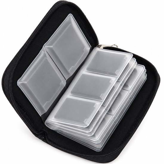 Étui noir vide pour cartes mémoire avec plusieurs compartiments transparents et une fermeture éclair.