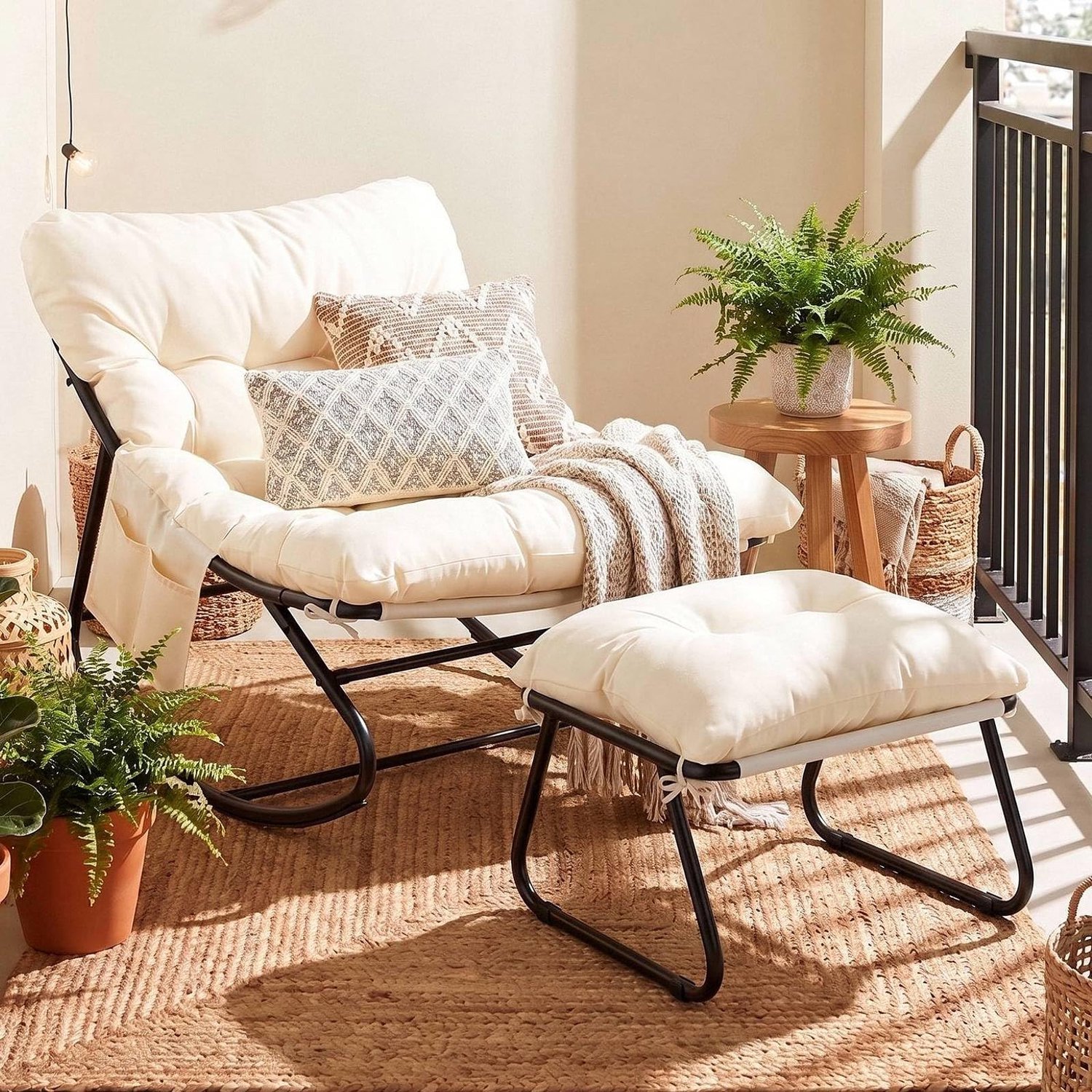 LIFERUN Schommelstoel Met Kruk - lounge stoel - tot 150 kg - voor tuin balkon woonkamer binnenplaats slaapkamer terras - Beige