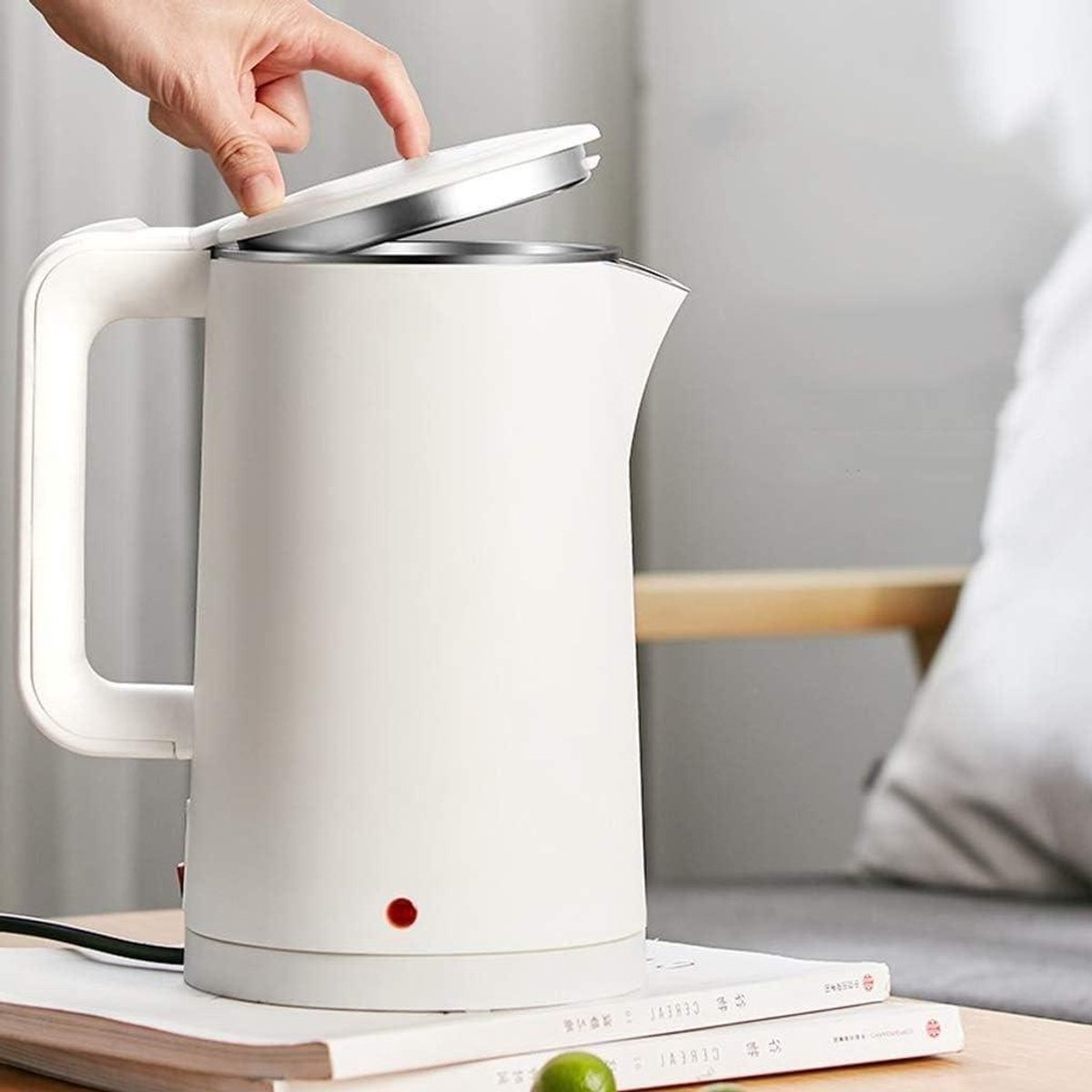 Elektrische Waterkoker - Huishoudelijke Ketel - Snel Water Koken - Automatische Thermostaat - 1000 Watt - Wit