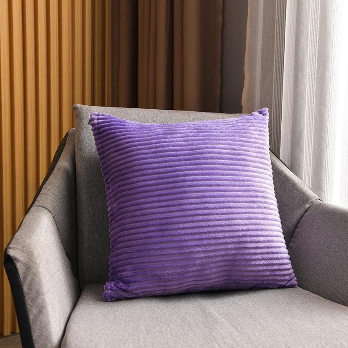 Decoratief Kussen - Sierkussen Bankkussen - Woonkamer Decoratie - Compleet met Vulling - 50x50 cm - Paars