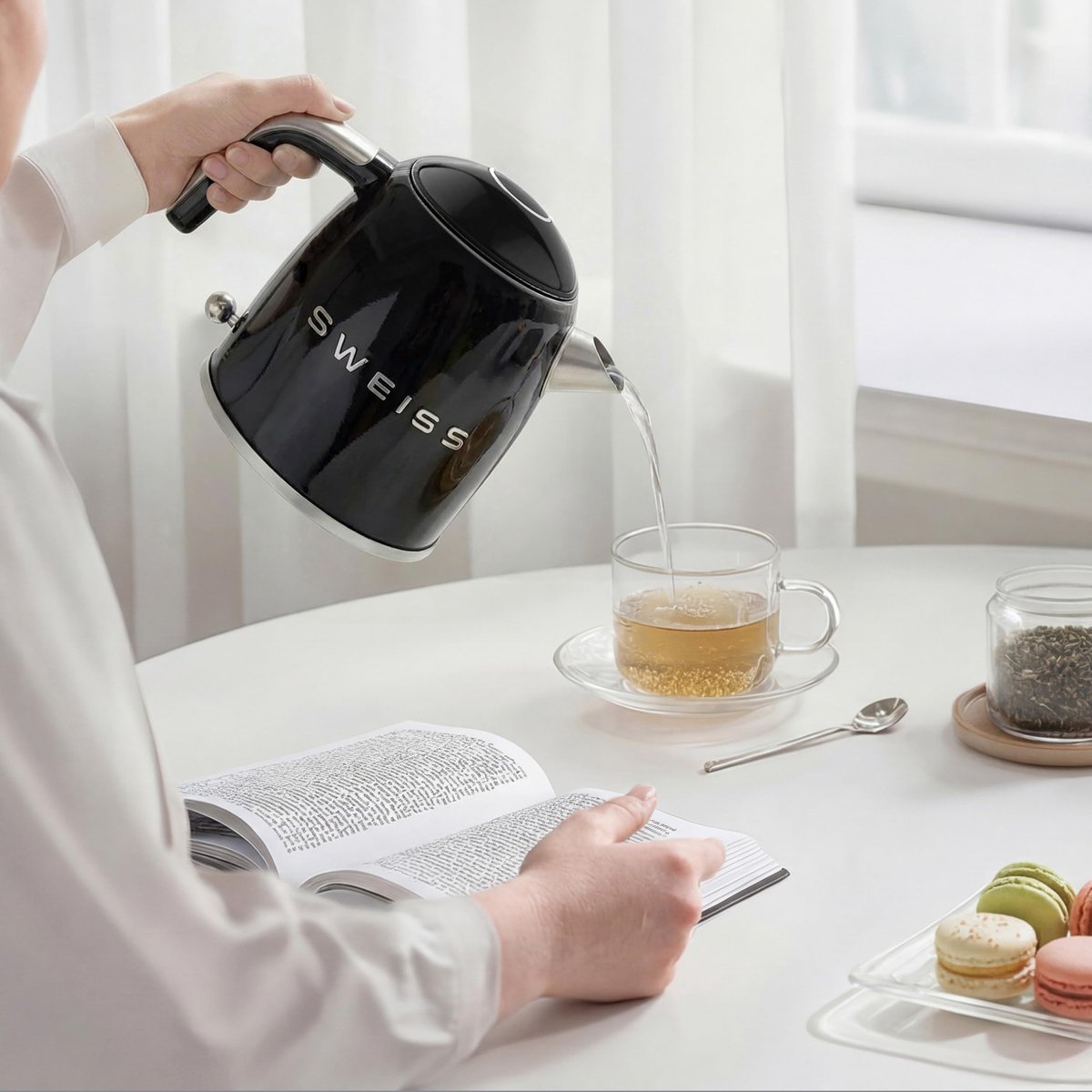 SnelShoppen - Vintage elektrische waterkoker 1L, compact roestvrij staal, 1000W, snel koken, zichtbaar waterniveau, automatische uitschakeling, 360° d