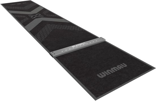 Zwarte dartmat met een grijs patroon, gemarkeerd met 'WINMAU' en 'BLADEX'.