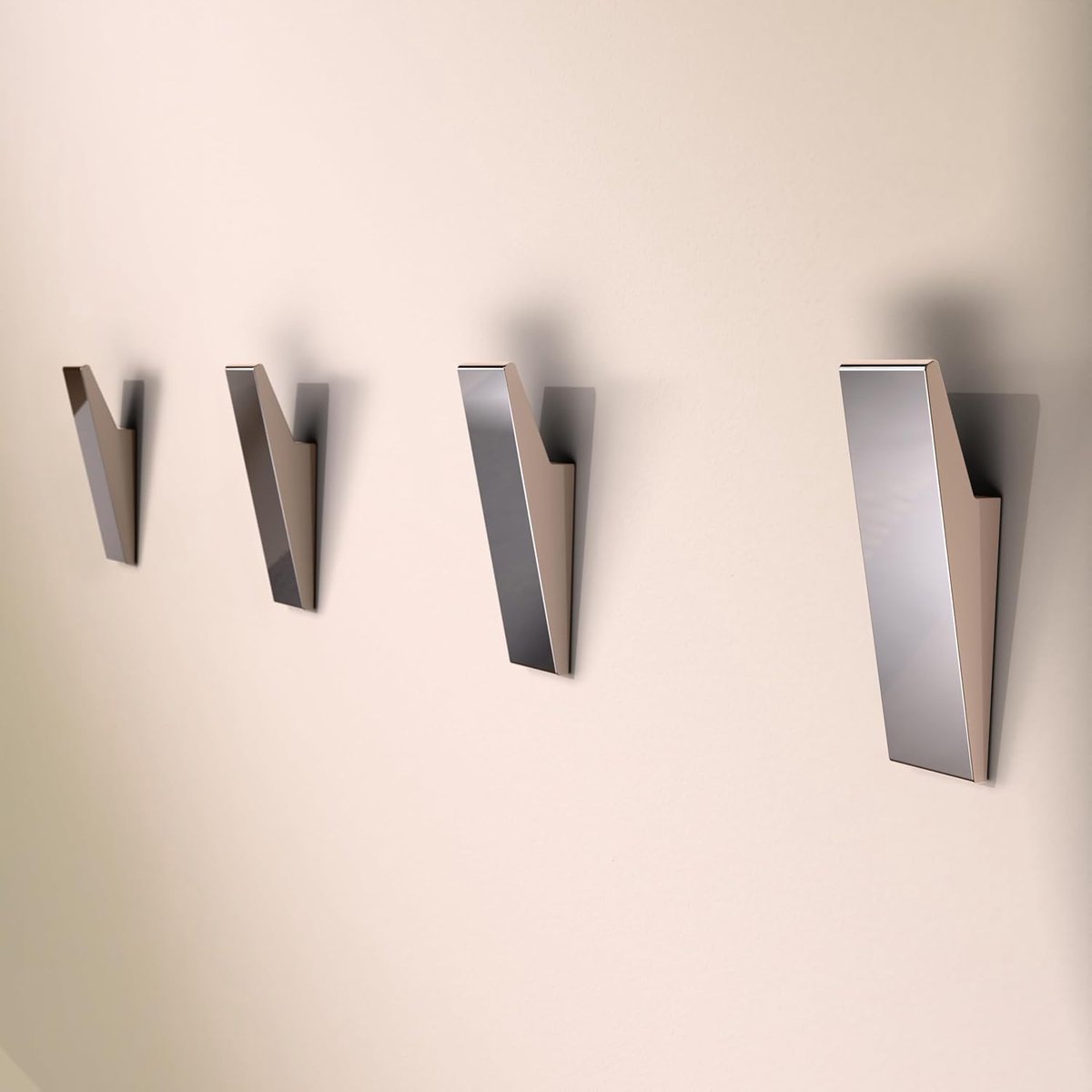 Thijox - Zelfklevende Haken Extra Sterk | Handdoekhouder Zonder Boren | Modern Design Chroom | 4 Stuks Voor Keuken en Badkamer | Wandhaak voor Handdoe