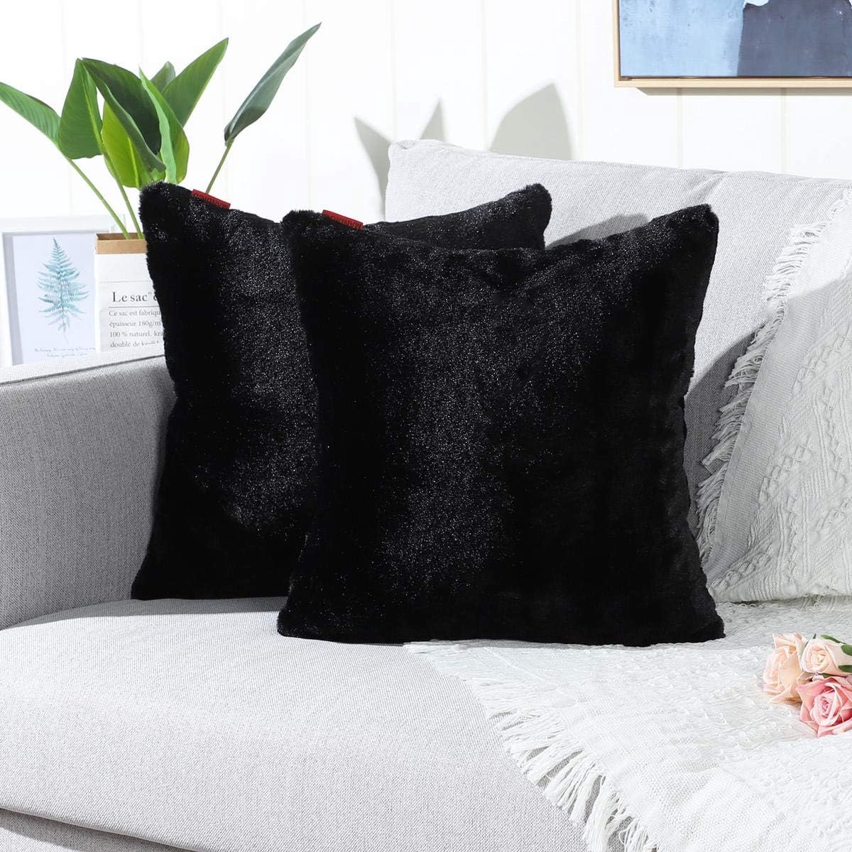 Cushion Covers 22 x 22 Inch - Zwart Faux Bont - Fuzzy en Zacht - Perfect voor Sofa of Bed - ShopVlot