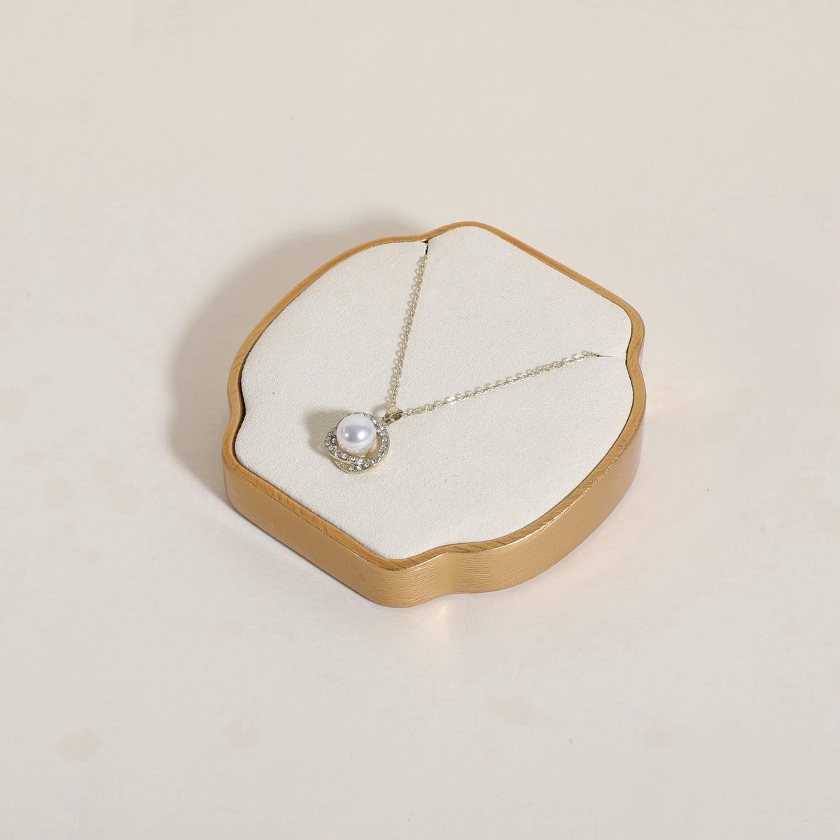 Velvet Sieradenhouder - Hexagonaal, Beige met Gouden Basis