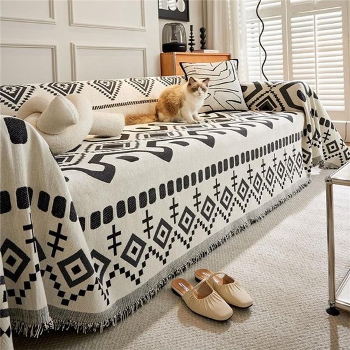Sierdeken voor bank - Sprei Plaid - Woondecoratie - Zachte Chenille Stof - 180 x 230 cm - Exotisch Zwart