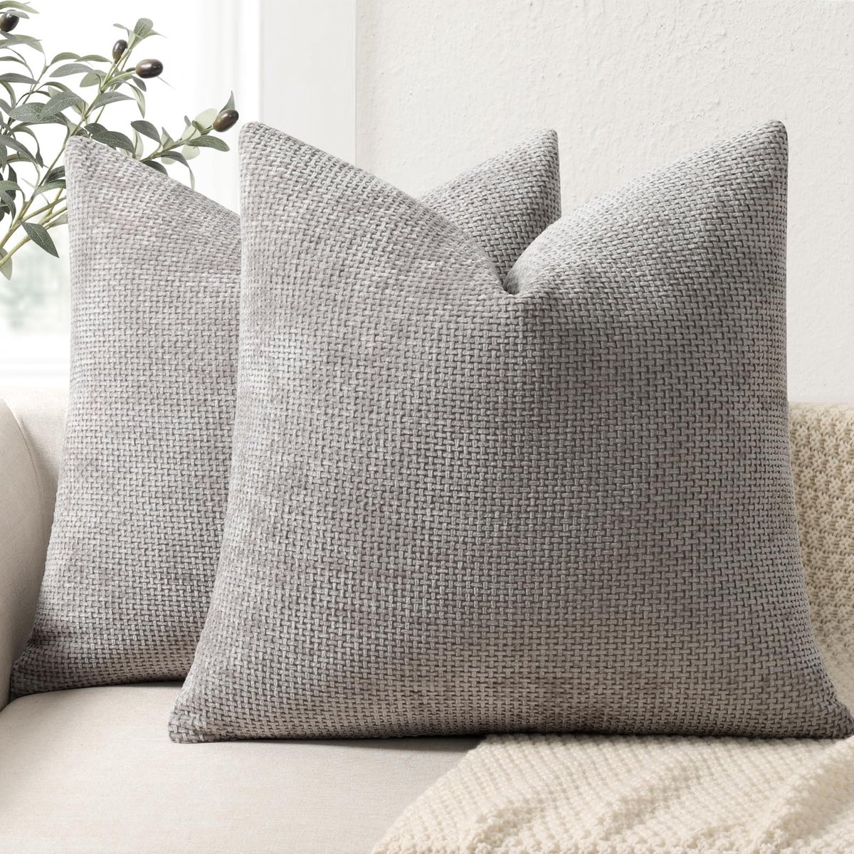 Solidchoice - Set van 2 Chenille Kussenhoezen 45 x 45 cm Lichtgrijs
