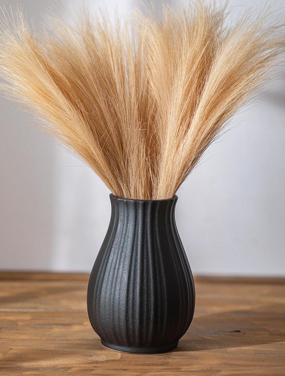 Elzusha- Keramische Vaas 20,5 cm - Bloemenvazen voor Binnen - Moderne Decoratie - Esthetisch Middelpunt - Geschikt voor Woonkamer/Slaapkamer - Bloemenvase