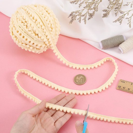 Pompoms met franjes, 12 mm met enkele rand, 12 mm met enkele rand, franje, tarwekleur, naaien, handwerk, pompons, kwastjes, kant voor naaien, doe-het-zelf ambachten, feest, woondecoratie — afbeelding 2