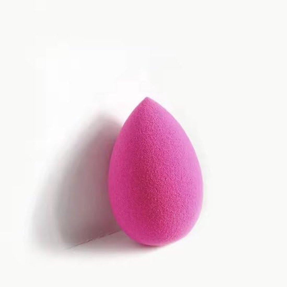 sponsje - Beautyspons - Foundation spons - Roze - 6CM - 1 stuk - CHPN
