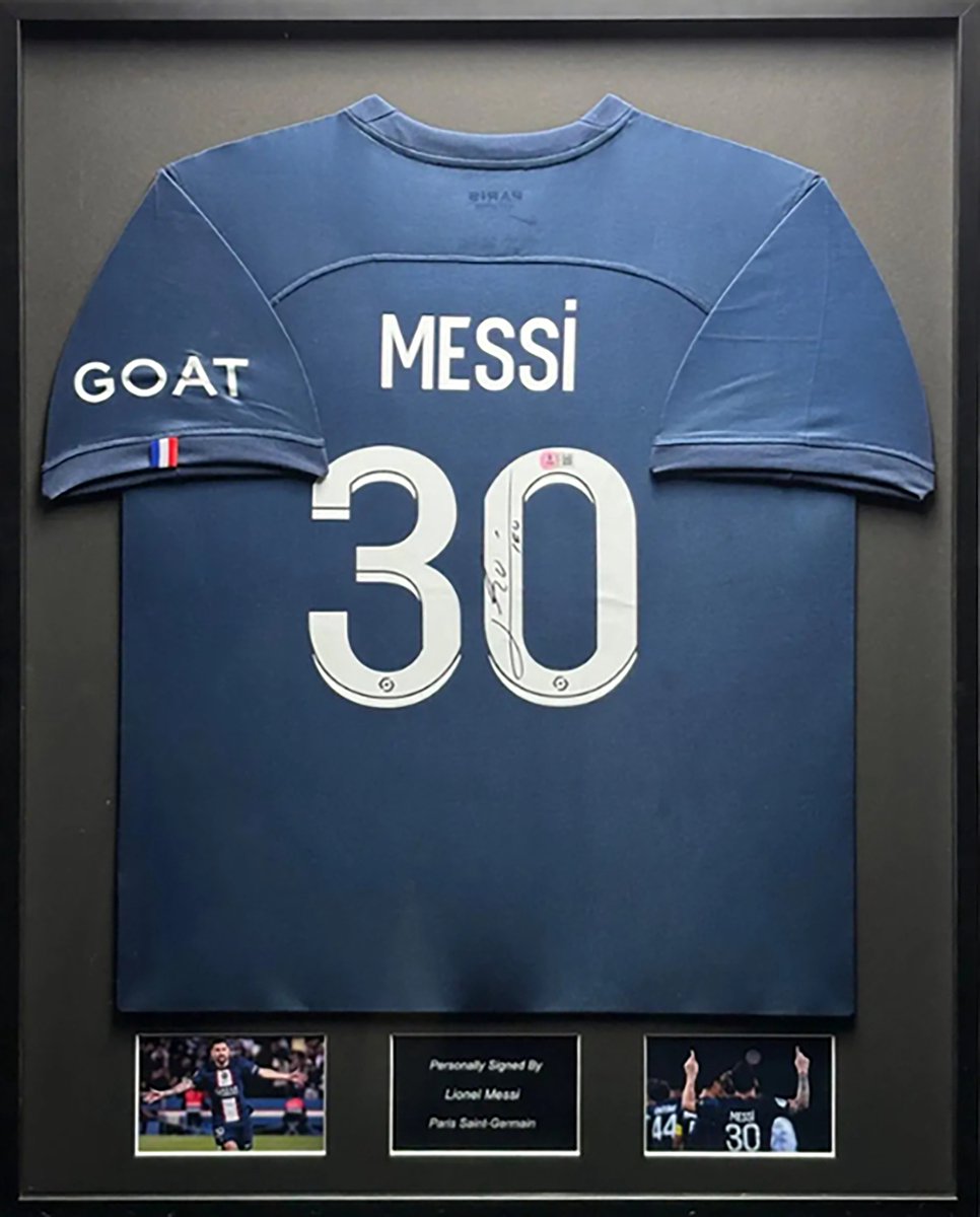 Lionel Messi gesigneerd Paris Saint Germain 22/23 ingelijst thuis shirt