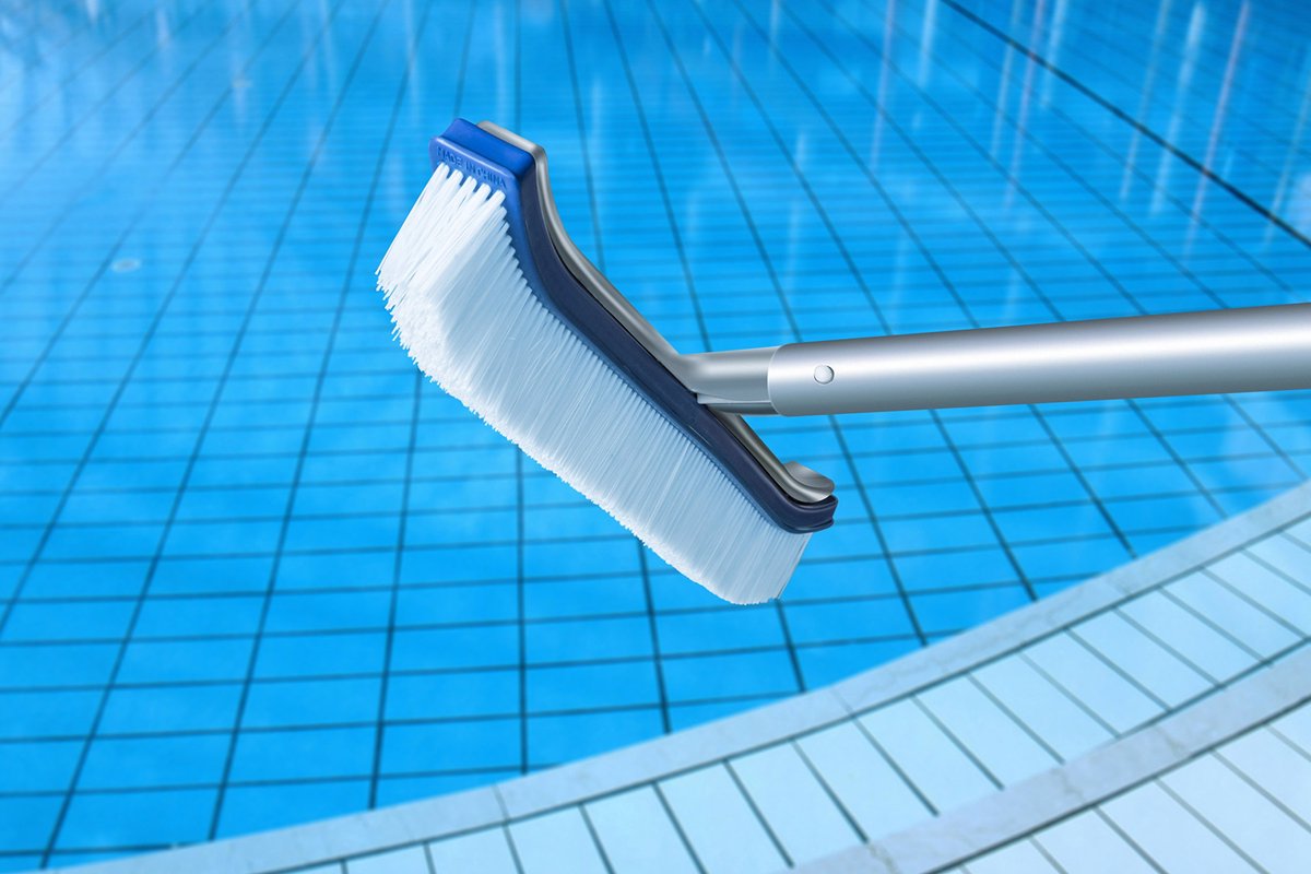 SnelShoppen - Aquatix Pro Zwembadborstel - Reinigingsborstel voor Zwembaden - Aluminium - 45,7 cm - Slank Design - Sterke Borstels met EZ-clips voor M